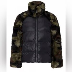 HEURUEH CELEBRITY FAVE PUFFER JACKET—Amazing & Unique! SM in Perfect Condition!